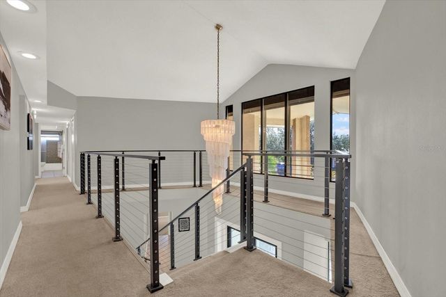 1461 74TH CIRCLE NE, St Petersburg, FL 33702