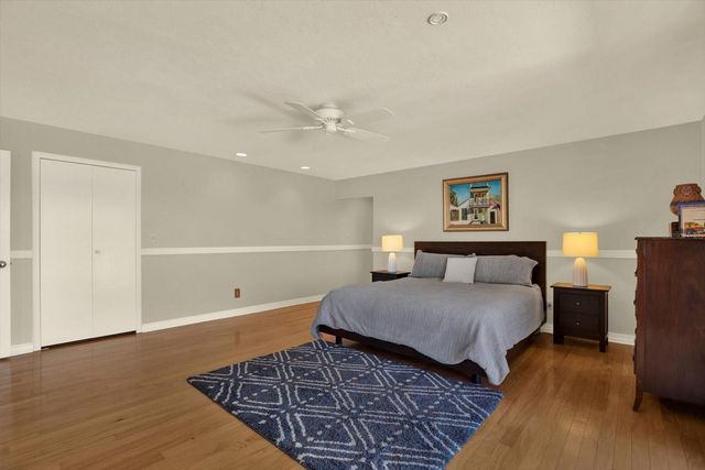 1461 74TH CIRCLE NE, St Petersburg, FL 33702