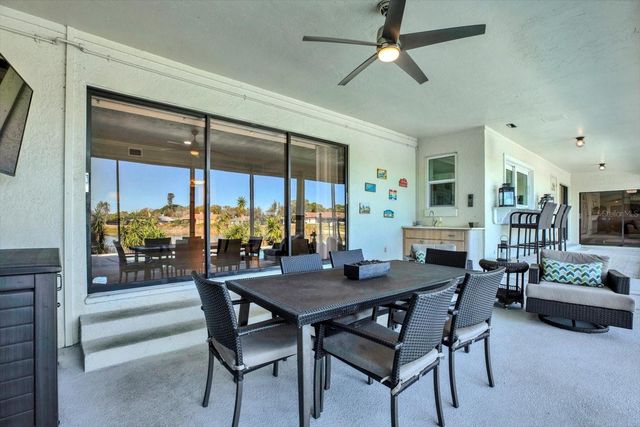 1461 74TH CIRCLE NE, St Petersburg, FL 33702