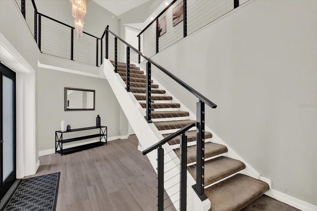 1461 74TH CIRCLE NE, St Petersburg, FL 33702