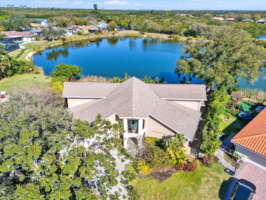 1461 74TH CIRCLE NE, St Petersburg, FL 33702