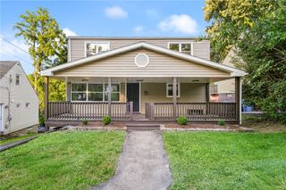 337 Whittier Dr, Penn Hills, PA 15235