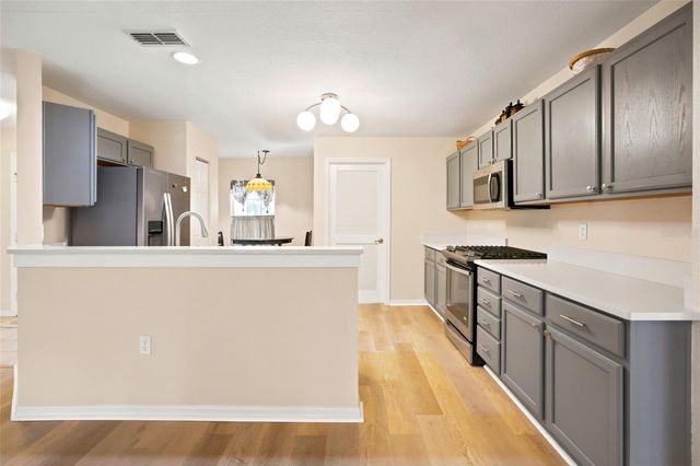 8034 SW 81ST LOOP, Ocala, FL 34476
