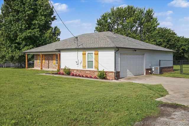 14500 S 279th East Avenue, Coweta, OK 74429