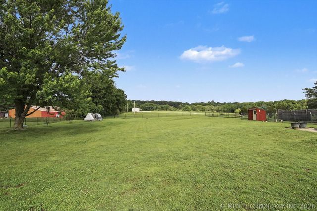 14500 S 279th East Avenue, Coweta, OK 74429
