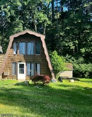 363 C Lake Shore South O3, Montague Twp., NJ 07827