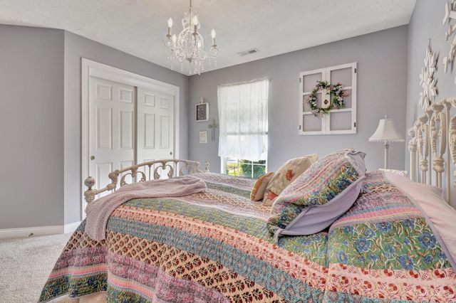 8003 Pinnacle Point Drive, West Chester, OH 45069