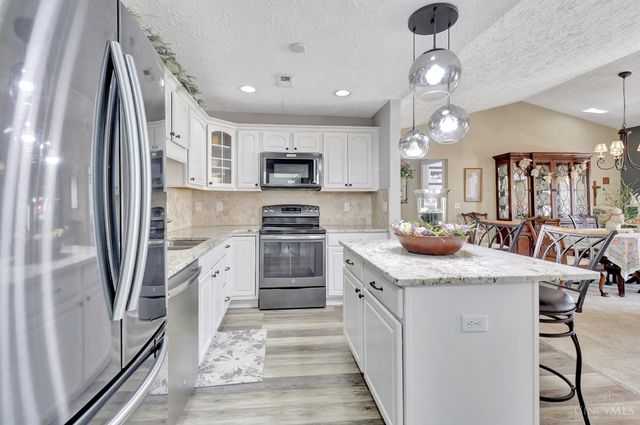 8003 Pinnacle Point Drive, West Chester, OH 45069