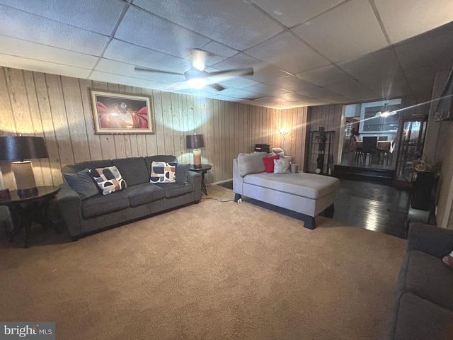 145 BAYARD ST, Trenton, NJ 08611