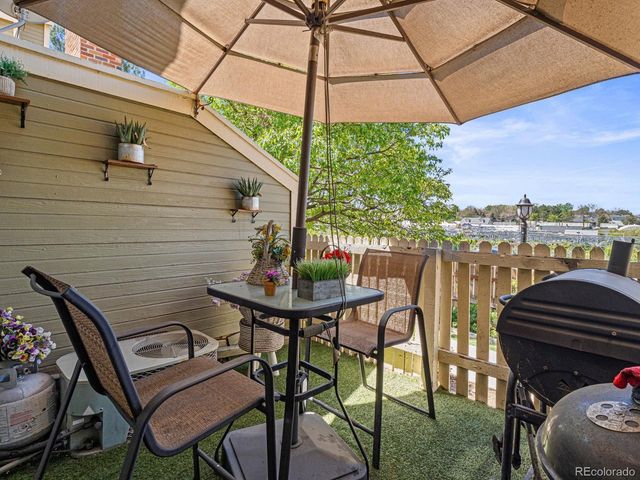 2007 S Hannibal St D, Aurora, CO 80013