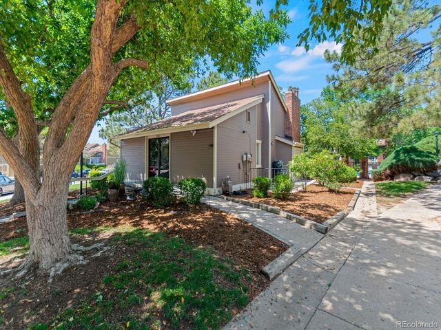 2007 S Hannibal St D, Aurora, CO 80013