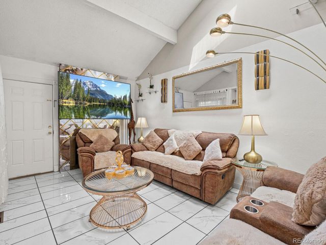 2007 S Hannibal St D, Aurora, CO 80013