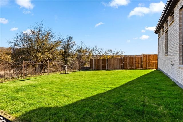 311 Big Sky Circle, Northlake, TX 76226