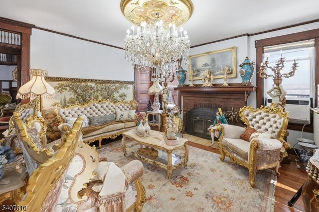 871 Colonia Rd, Elizabeth City, NJ 07208