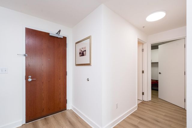 521 President Clinton Ave Apt 1202, Little Rock, AR 72201