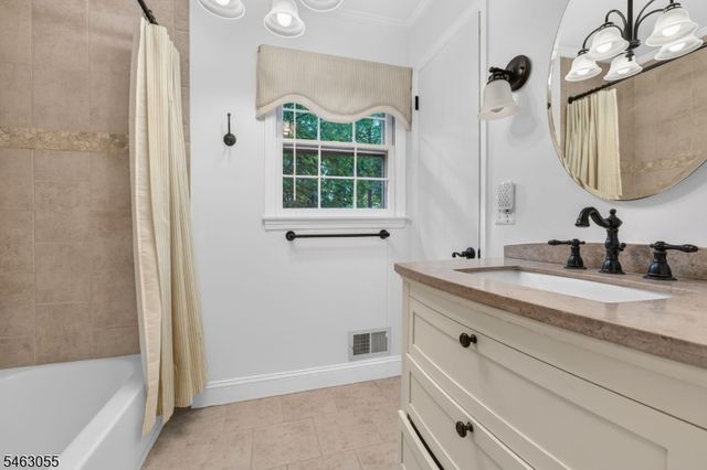 1003 Buxton Rd, Bridgewater Twp., NJ 08807