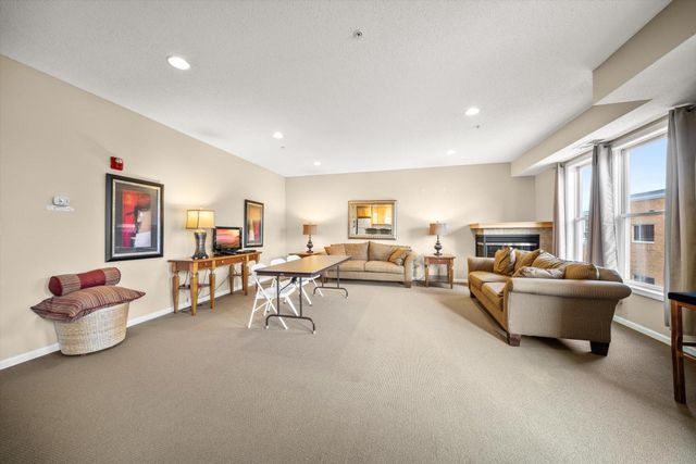 100 4th Avenue N 208, South Saint Paul, MN 55075