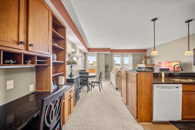 100 4th Avenue N 208, South Saint Paul, MN 55075