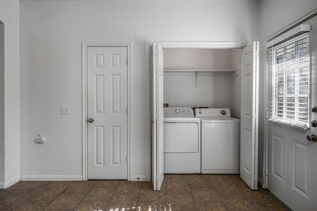 2518 Allred DR A, Austin, TX 78748