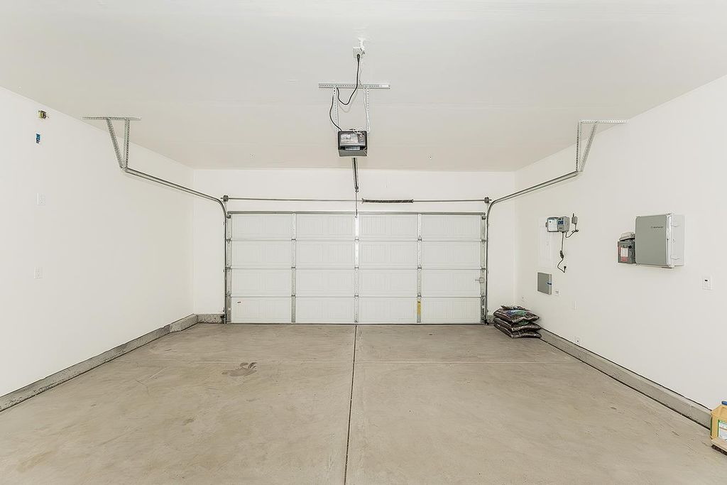 Image 21 of property listing at 4161 Mitchell Avenue, Clovis, CA 93619