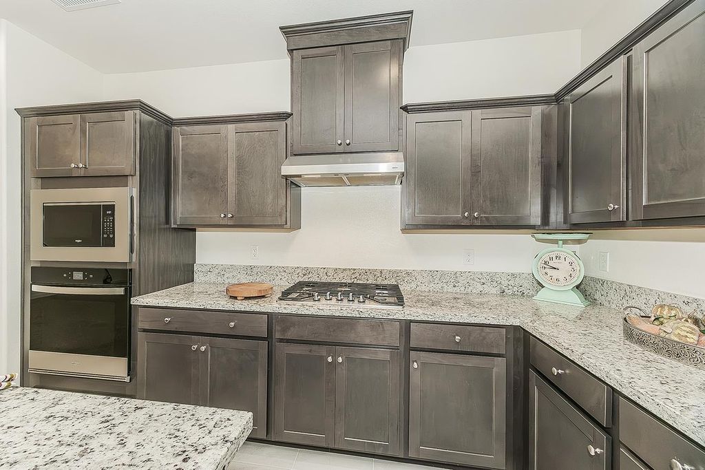 Image 31 of property listing at 4161 Mitchell Avenue, Clovis, CA 93619