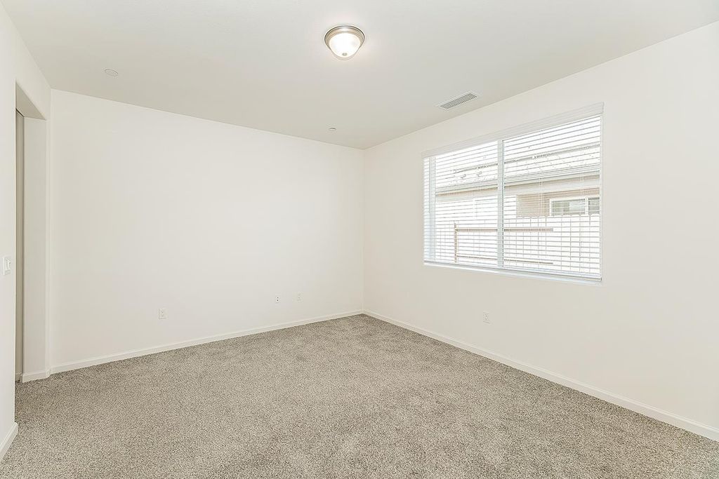 Image 34 of property listing at 4161 Mitchell Avenue, Clovis, CA 93619