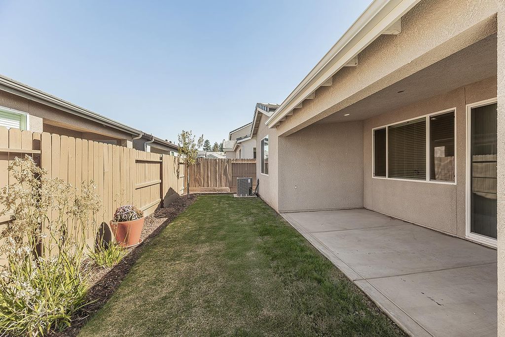 Image 52 of property listing at 4161 Mitchell Avenue, Clovis, CA 93619