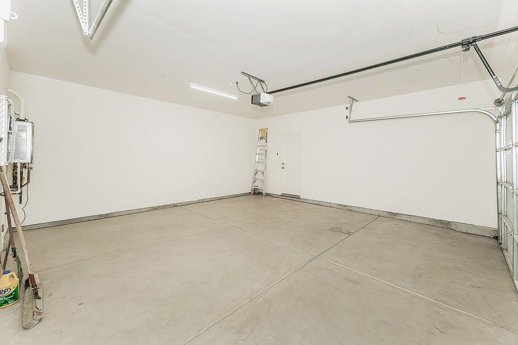 Image 57 of property listing at 4161 Mitchell Avenue, Clovis, CA 93619