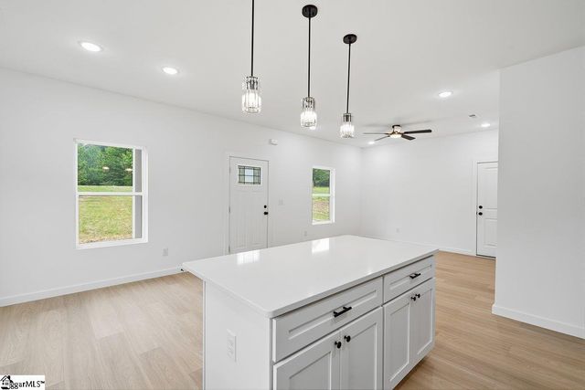 453 Bill Lattimore Road, Chesnee, SC 29323