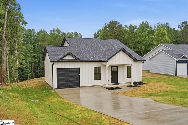 453 Bill Lattimore Road, Chesnee, SC 29323