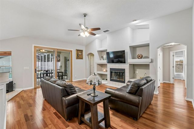 10212 POINTVIEW COURT, Orlando, FL 32836