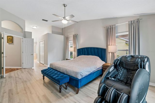 10212 POINTVIEW COURT, Orlando, FL 32836