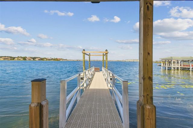10212 POINTVIEW COURT, Orlando, FL 32836