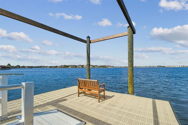 10212 POINTVIEW COURT, Orlando, FL 32836