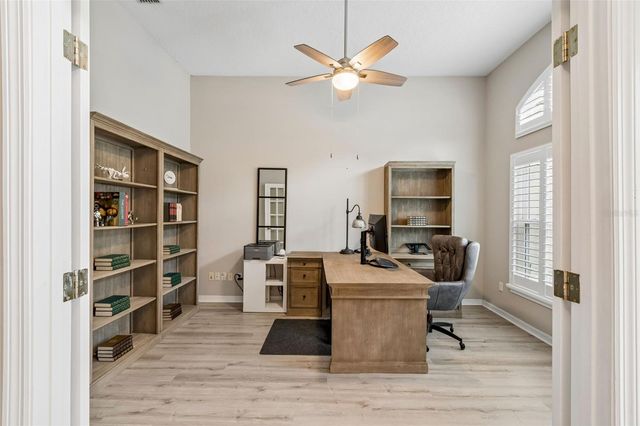 10212 POINTVIEW COURT, Orlando, FL 32836