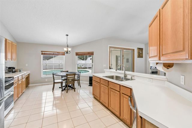 10212 POINTVIEW COURT, Orlando, FL 32836