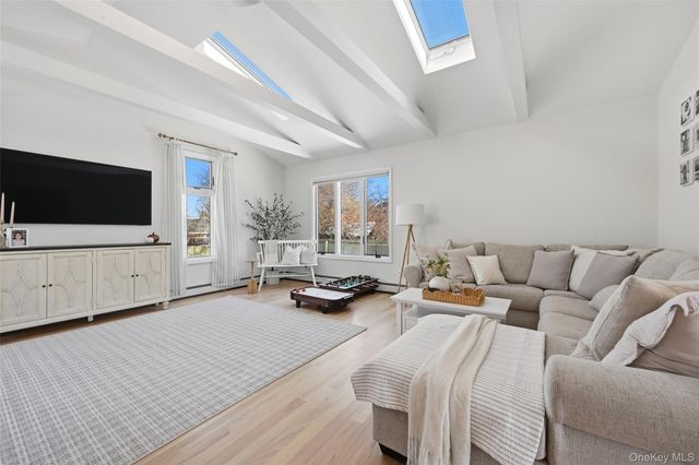 15 Mallard Drive, Center Moriches, NY 11934