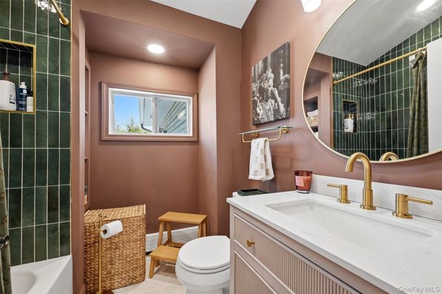 15 Mallard Drive, Center Moriches, NY 11934