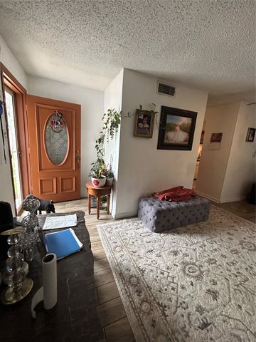 2729 Posey Drive, Irving, TX 75062