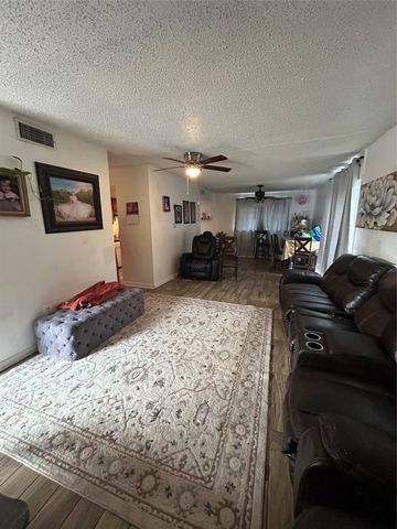 2729 Posey Drive, Irving, TX 75062