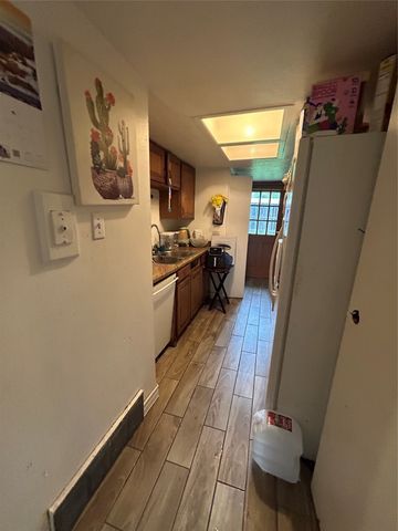 2729 Posey Drive, Irving, TX 75062