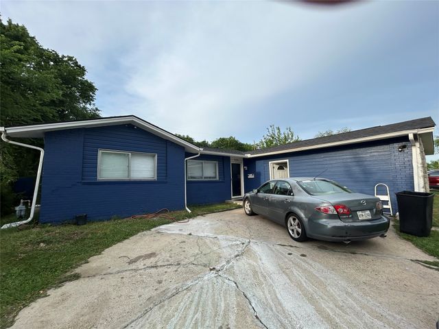 2729 Posey Drive, Irving, TX 75062