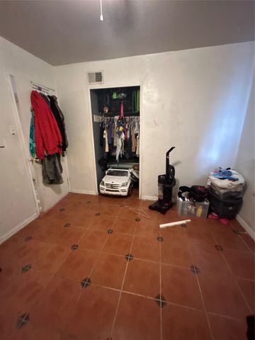 2729 Posey Drive, Irving, TX 75062