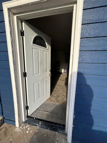 2729 Posey Drive, Irving, TX 75062