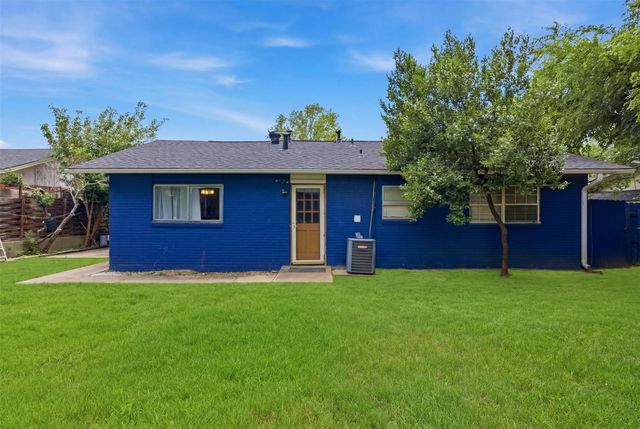 2729 Posey Drive, Irving, TX 75062