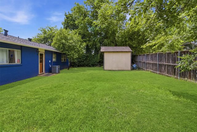 2729 Posey Drive, Irving, TX 75062