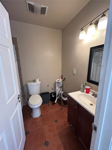 2729 Posey Drive, Irving, TX 75062