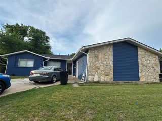 2729 Posey Drive, Irving, TX 75062