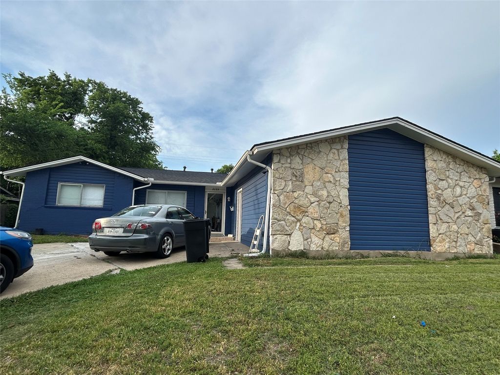 2729 Posey Drive, Irving, TX 75062