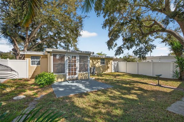 10578 117TH DRIVE, Largo, FL 33773